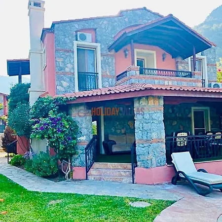 Larissa * Fethiye